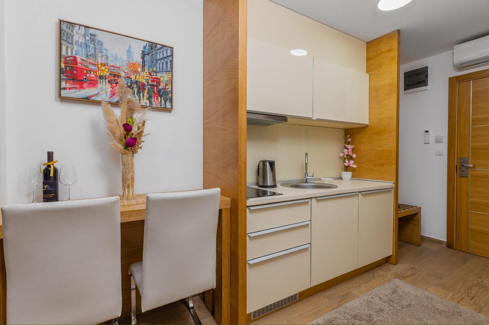 Vujanovic Apartments Свети-Стефан Экстерьер фото