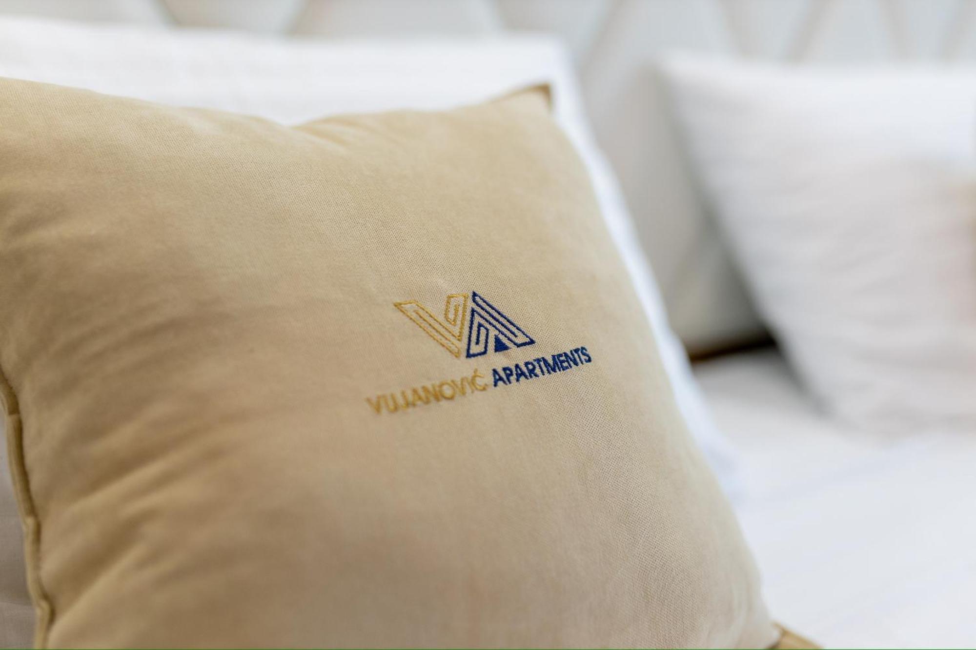 Vujanovic Apartments Свети-Стефан Экстерьер фото