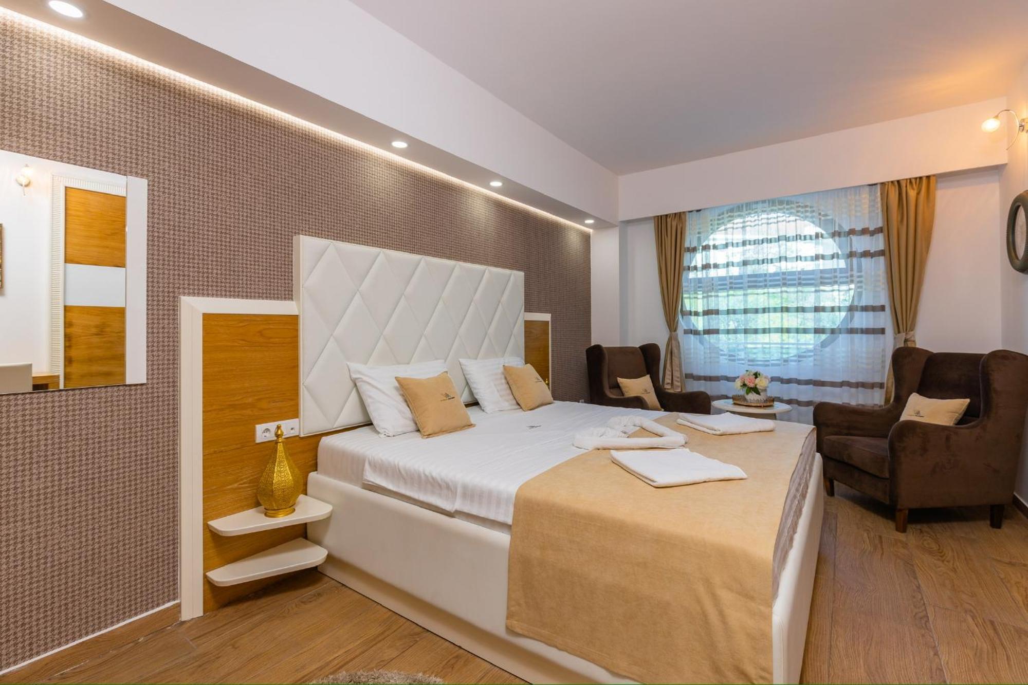 Vujanovic Apartments Свети-Стефан Экстерьер фото